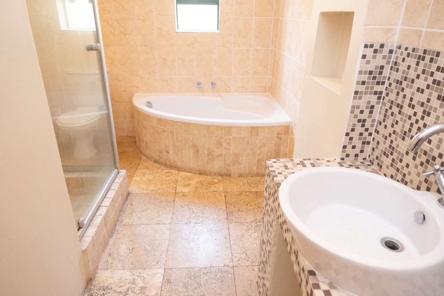 3 Bedroom Property for Sale in Green Point Western Cape